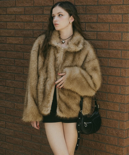 Mili affinity（ミリアフィニティー）の「フェイクファーダブルジップジャケット（ブルゾン・レディース・グレー系/ブラウン系2/ブラウン系1/ブラック/ベージュ系/ブラウン・FREE）」の14枚目の写真