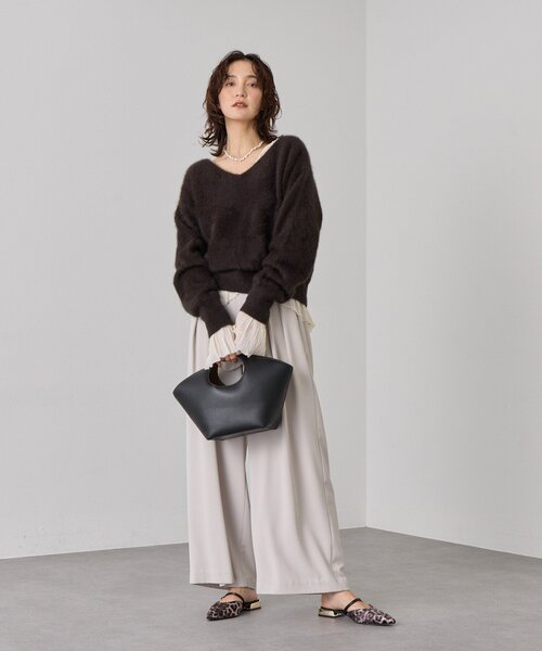 RIVE DROITE(リヴドロワ)の「【着映え◎】ヨウリュウラッフルブラウス(シャツ/ブラウス・レディース・アイボリー/ブラック・FREE)」の3枚目の写真