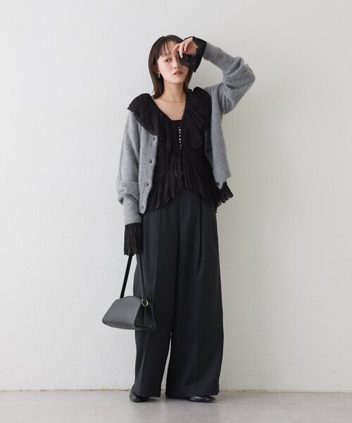 RIVE DROITE(リヴドロワ)の「【着映え◎】ヨウリュウラッフルブラウス(シャツ/ブラウス・レディース・アイボリー/ブラック・FREE)」の20枚目の写真