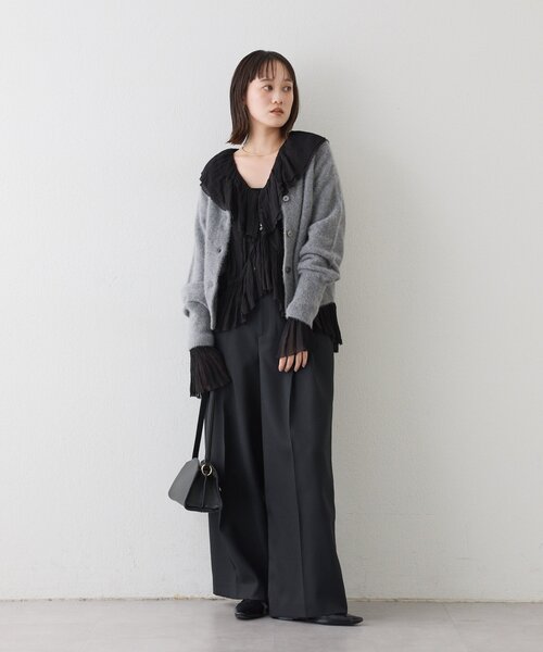 RIVE DROITE(リヴドロワ)の「【着映え◎】ヨウリュウラッフルブラウス(シャツ/ブラウス・レディース・アイボリー/ブラック・FREE)」の21枚目の写真