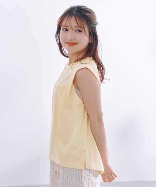COHINA（コヒナ）の「ニュアンスタックノースリトップス 【低身長・小柄女性】（Tシャツ/カットソー・レディース・ホワイト/イエロー/グリーン・ONE SIZE）」の11枚目の写真