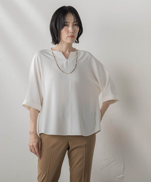 la.f…(ラエフ)の「バックサテンジョーゼットブラウス≪洗濯機で洗える≫(シャツ/ブラウス・レディース・ホワイト/ライトブルー/ブラック・9号)」の13枚目の写真