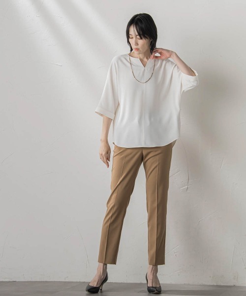 la.f…(ラエフ)の「バックサテンジョーゼットブラウス≪洗濯機で洗える≫(シャツ/ブラウス・レディース・ホワイト/ライトブルー/ブラック・9号)」の17枚目の写真