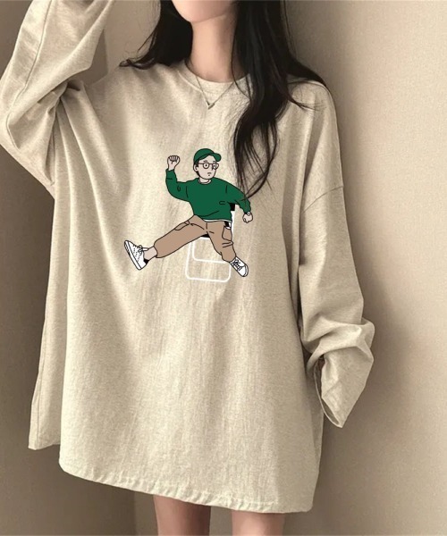 LETee(レティー)の「ルーズフィットカットソートップス(Tシャツ/カットソー・レディース・ブラック/ホワイト/ライトグレー/ネイビー・FREE)」の3枚目の写真