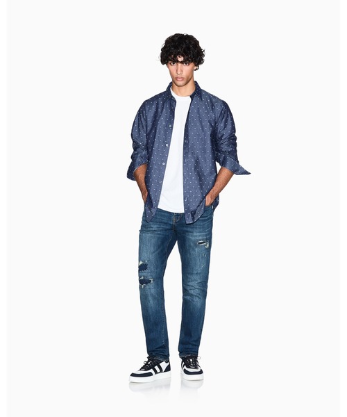 ARMANI EXCHANGE(アルマーニエクスチェンジ)の「【A|X アルマーニ エクスチェンジ】オールオーバーロゴ 長袖シャツ/REGULAR(シャツ/ブラウス・メンズ・インディゴブルー・X-LARGE/SMALL/MEDIUM/LARGE/X-SMALL)」の3枚目の写真