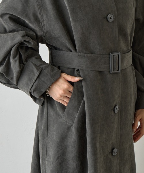 COLONY 2139(コロニートゥーワンスリーナイン)の「ピーチロングトレンチコート(トレンチコート・レディース・ブラウン/チャコールグレー・FREE)」の14枚目の写真