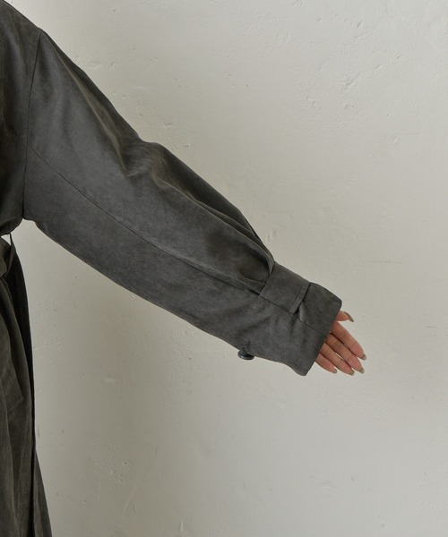 COLONY 2139(コロニートゥーワンスリーナイン)の「ピーチロングトレンチコート(トレンチコート・レディース・ブラウン/チャコールグレー・FREE)」の16枚目の写真