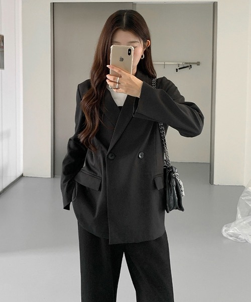 by LEGNA（バイレグナ）の「テーラードジャケット（テーラードジャケット・レディース・グレー/ブラック/グレイッシュベージュ・MEDIUM/LARGE）」の18枚目の写真