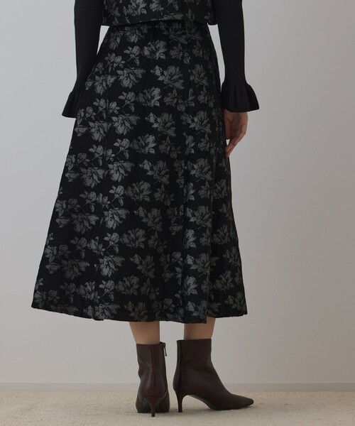 セール】ラメフラワージャガードフレアスカート（スカート）｜GRACE