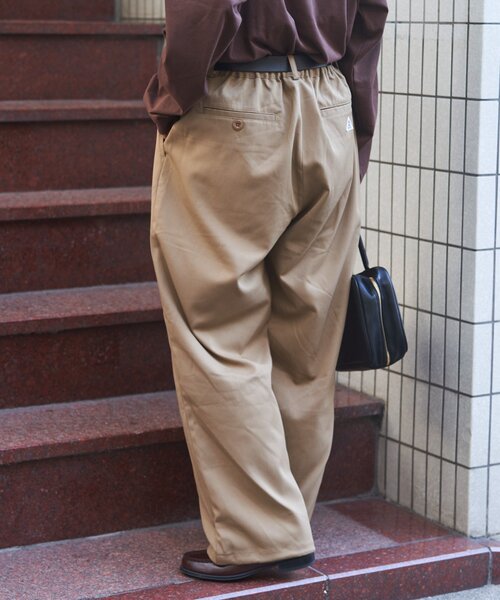 GEVACO(ゲバコ)の「【GEVACO】ドロストイージースラックスパンツ(スラックス・レディース・グレー/ブラック/ベージュ・MEDIUM/LARGE)」の4枚目の写真