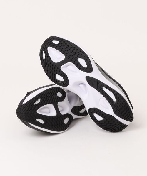 MoonStar(ムーンスター)の「《moonstar》SNGY UV01(スニーカー・メンズ・ブラック/ホワイト・22.5cm/23.0cm/23.5cm/24.0cm/24.5cm/25.0cm/25.5cm/26.0cm/26.5cm/27.0cm/28.0cm)」の4枚目の写真