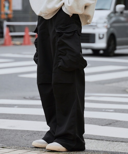 ALL RUNS（オールランズ）の「Wide-Silhouette Cargo Pants / ワイドシルエット カーゴパンツ（カーゴパンツ・メンズ・ブラック・M/L）」の18枚目の写真