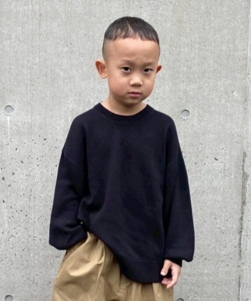CIAOPANIC TYPY（チャオパニックティピー）の「【綿100％で洗える】【KIDS】(ジュニアサイズあり)スウェットライクニット（ニット/セーター・キッズ・ブルー/グリーン/ローズ/ブラック/チャコールグレー/ブラウン/ベージュ/レッド/オフホワイト/サックスブルー・SMALL/MEDIUM/LARGE/X-LARGE/XX-LARGE）」の16枚目の写真