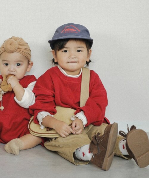 CIAOPANIC TYPY（チャオパニックティピー）の「【綿100％で洗える】【KIDS】(ジュニアサイズあり)スウェットライクニット（ニット/セーター・キッズ・ブルー/グリーン/ローズ/ブラック/チャコールグレー/ブラウン/ベージュ/レッド/オフホワイト/サックスブルー・SMALL/MEDIUM/LARGE/X-LARGE/XX-LARGE）」の19枚目の写真