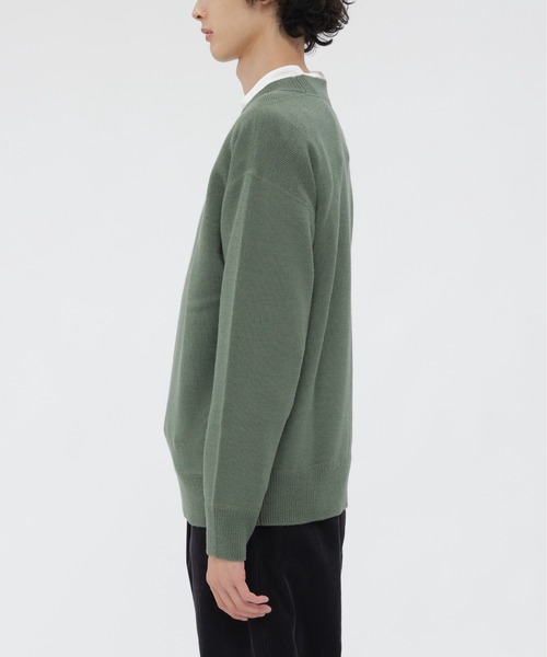 MHL.(エムエイチエル)の「WASHABLE PLAIN WOOL(ニット/セーター・メンズ・グリーン/ネイビー・LARGE/MEDIUM)」の3枚目の写真
