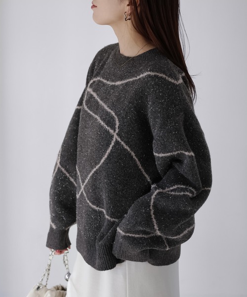 Riberry（リベリー）の「ニュアンスラインラメニット（ニット/セーター・レディース・ホワイト系/ブラウン系1/ブラウン系2/グレー系・FREE）」の11枚目の写真