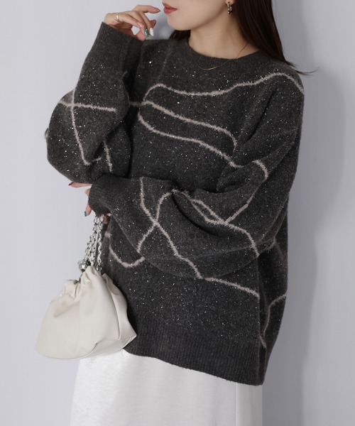 Riberry（リベリー）の「ニュアンスラインラメニット（ニット/セーター・レディース・ホワイト系/ブラウン系1/ブラウン系2/グレー系・FREE）」の13枚目の写真