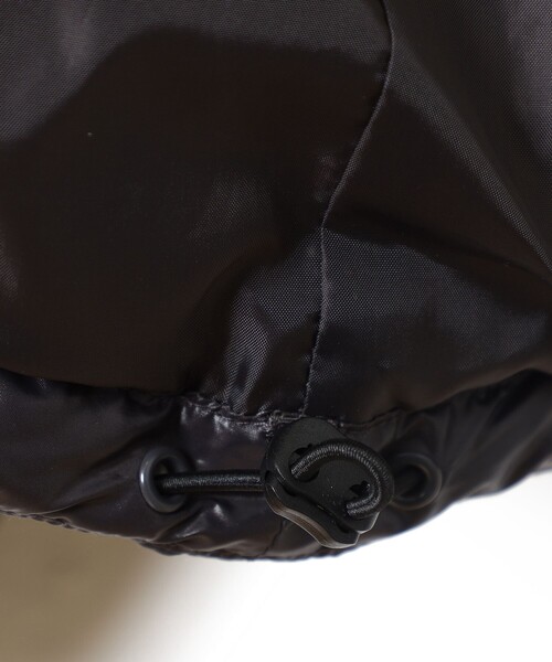 B:MING by BEAMS（ビーミングバイビームス）の「シレー スタンドカラー アライド ダウン ジャケット（ダウンジャケット/コート・メンズ・ブラック/チャコールグレー・L/M/S/XL）」の11枚目の写真