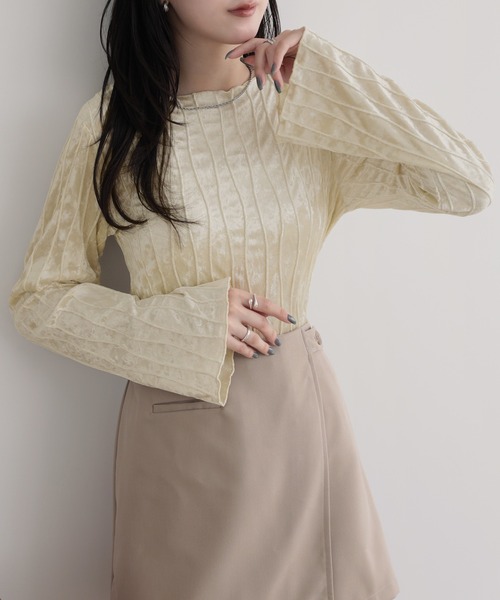 nouvellemoi(ヌーベルモイ)の「なみなみベロアプルオーバー(その他トップス・レディース・アイボリー/ブラック/チャコール/ピンク・M)」の2枚目の写真