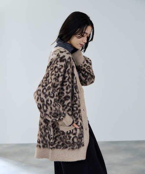 Mac-House(マックハウス)の「milli de l'air シャギーレオパードカーディガン(カーディガン/ボレロ・レディース・グレー/ベージュ・M)」の7枚目の写真