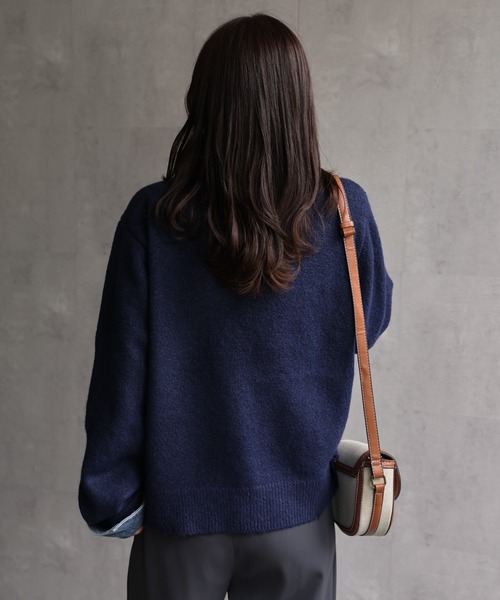 ap retro(アプレトロ)の「デニムドッキングニットカーディガン(カーディガン/ボレロ・レディース・チャコール/グレー/キャメル/ネイビー・FREE)」の21枚目の写真