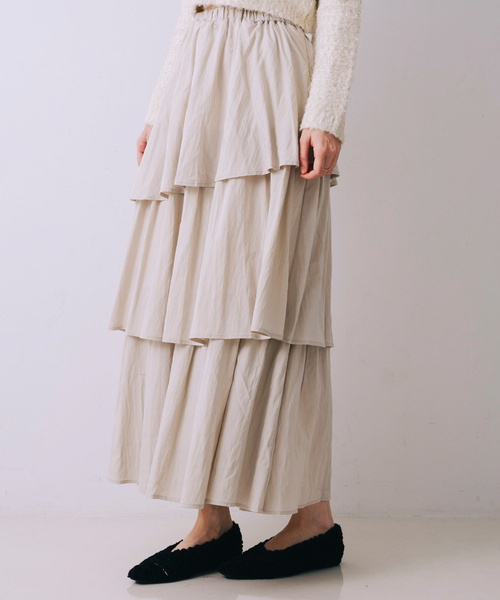 SELFIST(セルフィスト)の「アシメティアードスカート 秋服 冬服 ウエストゴム(スカート・レディース・アイボリー/ブラック・フリー)」の21枚目の写真