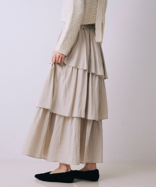 SELFIST(セルフィスト)の「アシメティアードスカート 秋服 冬服 ウエストゴム(スカート・レディース・アイボリー/ブラック・フリー)」の22枚目の写真