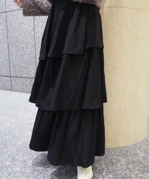 SELFIST(セルフィスト)の「アシメティアードスカート 秋服 冬服 ウエストゴム(スカート・レディース・アイボリー/ブラック・フリー)」の8枚目の写真