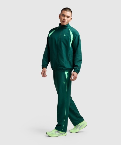 NEW BALANCE(ニューバランス)の「New Balance Klutch Men's Woven Track Jacket(ニューバランス クラッチ ウーブン トラック ジャケット)(ジャージ・メンズ・グリーン系/ブラック・X-LARGE/XX-LARGE/SMALL/MEDIUM/LARGE)」の16枚目の写真