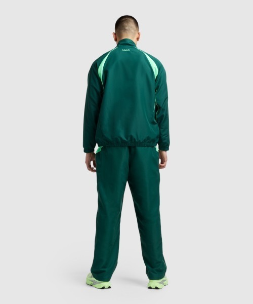 NEW BALANCE(ニューバランス)の「New Balance Klutch Men's Woven Track Jacket(ニューバランス クラッチ ウーブン トラック ジャケット)(ジャージ・メンズ・グリーン系/ブラック・X-LARGE/XX-LARGE/SMALL/MEDIUM/LARGE)」の17枚目の写真