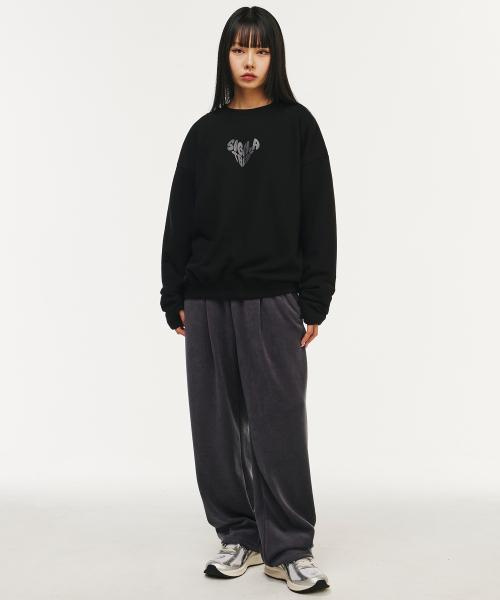 SIGNATURE（シグネチャ）の「ハートロゴフィンガーホールスウェットシャツ[ブラック]（スウェット・レディース・その他・MEDIUM/LARGE）」の7枚目の写真