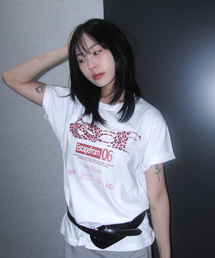 ESCAPEFROM（エスケープフロム）の「Pink Leopard ESCF Logo Collage Print Overfit Short Sleeve T-Shirt White（Tシャツ/カットソー）」