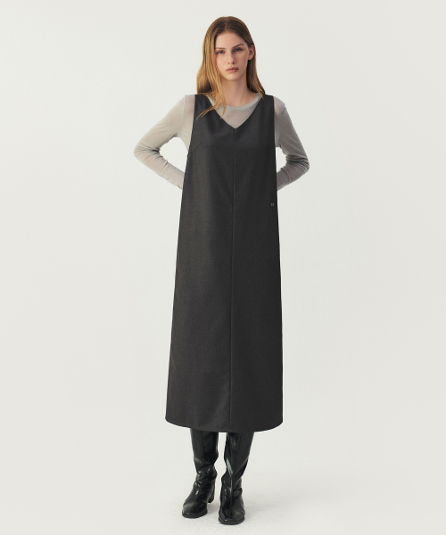ARTID(アルティーダ)の「スリーブレスバックルワンピース_GREY(ワンピース・レディース・グレー・SMALL/MEDIUM)」の2枚目の写真