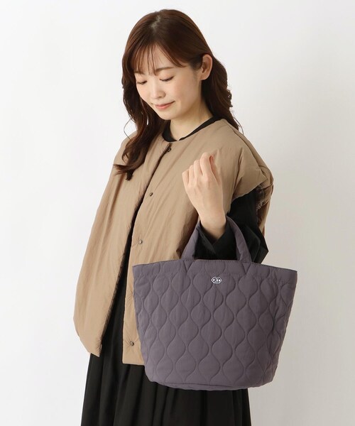one'sterrace(ワンズテラス)の「ROOTOTE ルートート デリMキルト A(トートバッグ・レディース・キャメル/カーキ系5/ブラック系8/グレー系4・99)」の22枚目の写真