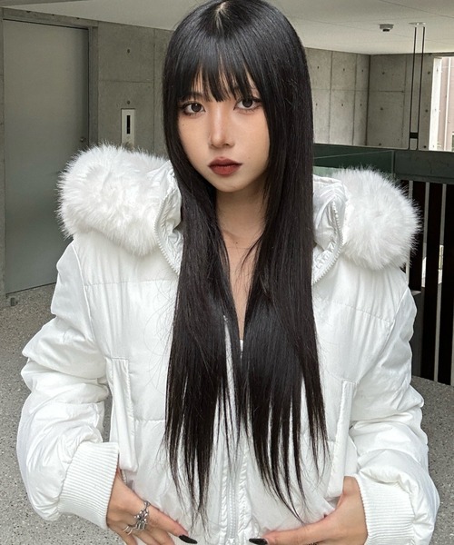 KsG（ケーエスジー）の「ファーフードダウンジャケット（ダウンジャケット/コート・レディース・ブラック/ホワイト・LARGE/MEDIUM/SMALL）」の4枚目の写真