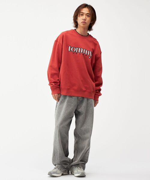 tommy jeans（トミー ジーンズ）の「【オンライン限定】90sテクスチャーグラフィッククルーネックトレーナー（スウェット・メンズ・ネイビー/レッド・X-LARGE/LARGE/MEDIUM/SMALL）」の7枚目の写真