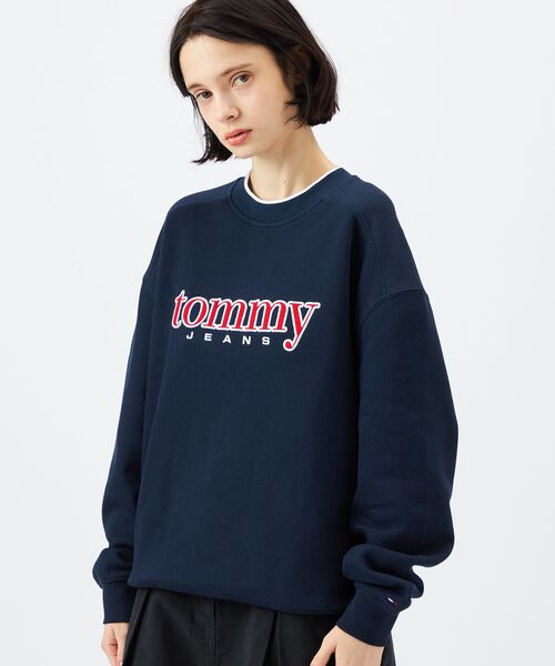 tommy jeans（トミー ジーンズ）の「【オンライン限定】90sテクスチャーグラフィッククルーネックトレーナー（スウェット・メンズ・ネイビー/レッド・X-LARGE/LARGE/MEDIUM/SMALL）」の18枚目の写真