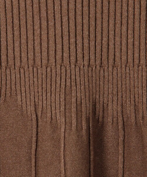 MICO COULIER（ミコクリエ）の「袖口パール付きニットワンピース（ワンピース・レディース・ブラウン/チャコールグレー・38）」の10枚目の写真