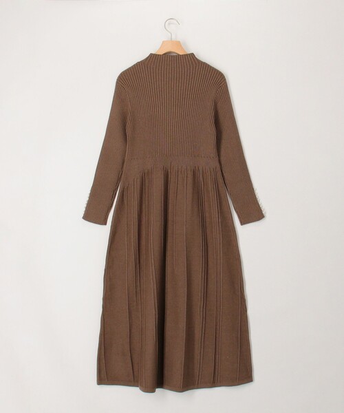 MICO COULIER（ミコクリエ）の「袖口パール付きニットワンピース（ワンピース・レディース・ブラウン/チャコールグレー・38）」の4枚目の写真