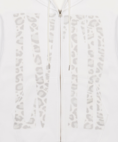 LUVISTRUE（ラヴイズトゥルー）の「LVTR HOOD ZIPUP(WHITE)（パーカー・レディース・その他・FREE）」の5枚目の写真