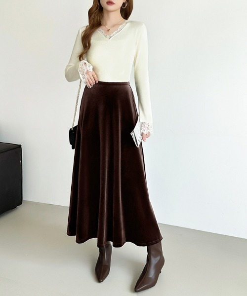 COCOMOMO（ココモモ）の「大人上品な光沢を纏う ベロアスカート ロング フレアスカート ベロア スカート ロングスカート オケージョン パーティー 秋服 冬服（スカート・レディース・ブラック/ブラウン・M/L）」の16枚目の写真