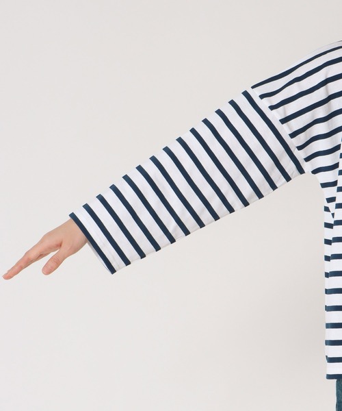 Le Minor（ルミノア）の「PETIT COPAINオーバーサイズトップス【Le minor/ルミノア】（Tシャツ/カットソー・レディース・ピンク/ネイビー/キャメル・38）」の19枚目の写真