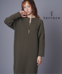 ハーフジップダイバーニットワンピース