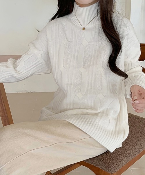 ReRe(リリ)の「ケーブル編みハイネックニットトップス(ニット/セーター・レディース・グレイッシュベージュ/オフホワイト/ベージュ/ブラック・FREE)」の12枚目の写真