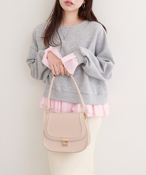 natural couture（ナチュラルクチュール）の「フリルレイヤードプルオーバー（スウェット・レディース・オフホワイト/グレー/チャコールグレー・FREE）」の3枚目の写真