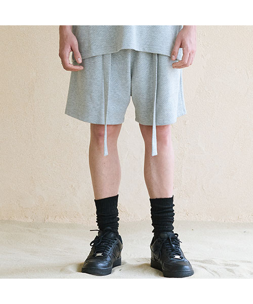 CHILLSA(チルサ)の「Infinity Belted Shorts_Melange Gray(その他パンツ・レディース・ライトグレー・1/2)」の2枚目の写真