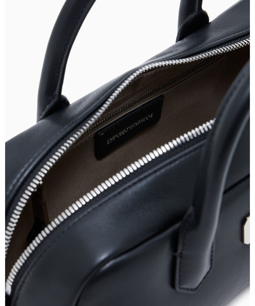 EMPORIO ARMANI(エンポリオアルマーニ)の「【エンポリオ アルマーニ】バウレットバッグ ソフトレザー(ハンドバッグ・レディース・ブラック・FREE)」の5枚目の写真