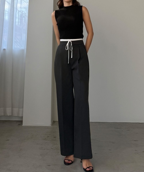 Louere(ルエレ)の「ダブルウエストパンツ(スラックス・レディース・ブラック/アイボリー/チャコール・SMALL/MEDIUM/LARGE/X-LARGE)」の10枚目の写真