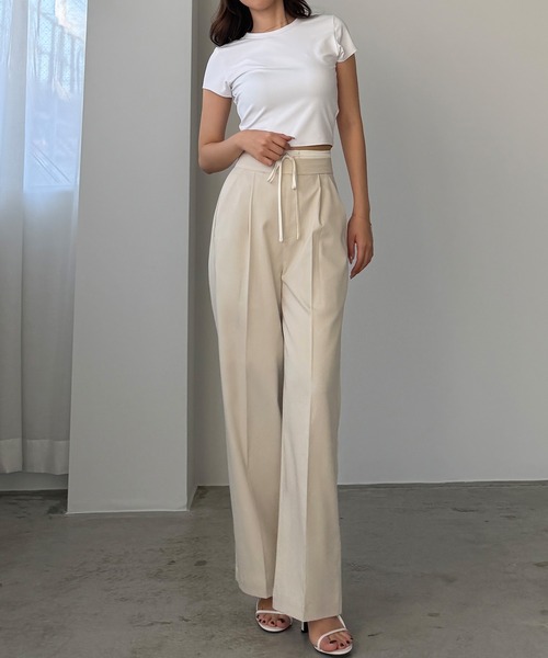 Louere(ルエレ)の「ダブルウエストパンツ(スラックス・レディース・ブラック/アイボリー/チャコール・SMALL/MEDIUM/LARGE/X-LARGE)」の14枚目の写真