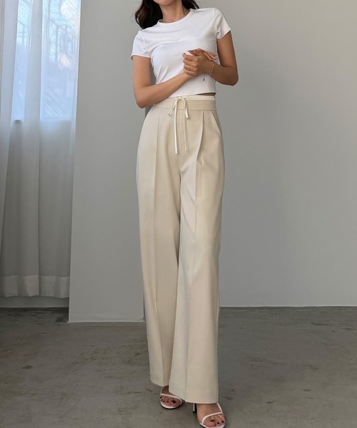Louere(ルエレ)の「ダブルウエストパンツ(スラックス・レディース・ブラック/アイボリー/チャコール・SMALL/MEDIUM/LARGE/X-LARGE)」の16枚目の写真